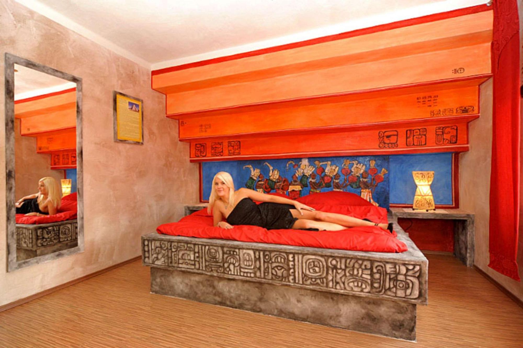 "Das Schlafzimmer" Erlebnis & Boutiquehotel - Ehemals Hacienda Mexicana ชปิททาลอันแดร์เดรา ภายนอก รูปภาพ